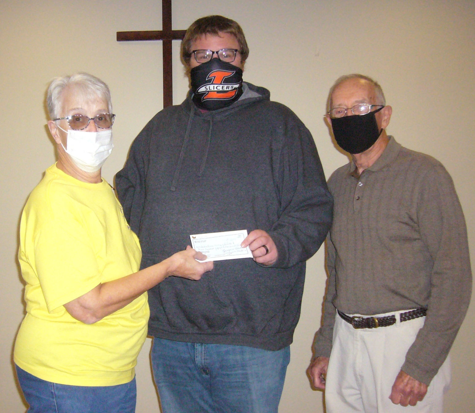 Mill Creek Lions help Salvation Army serve holiday meals